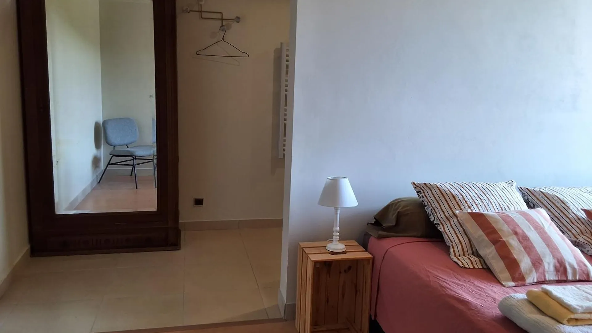 Domaine Du Val Des Nymphes - Chambres D'Hotes La Garde Adhemar
